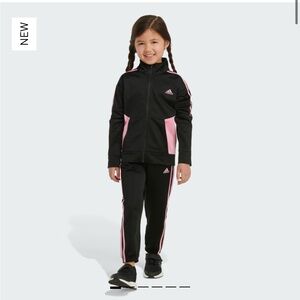 Adidas Kids Essential Tricot size 2T black and pink